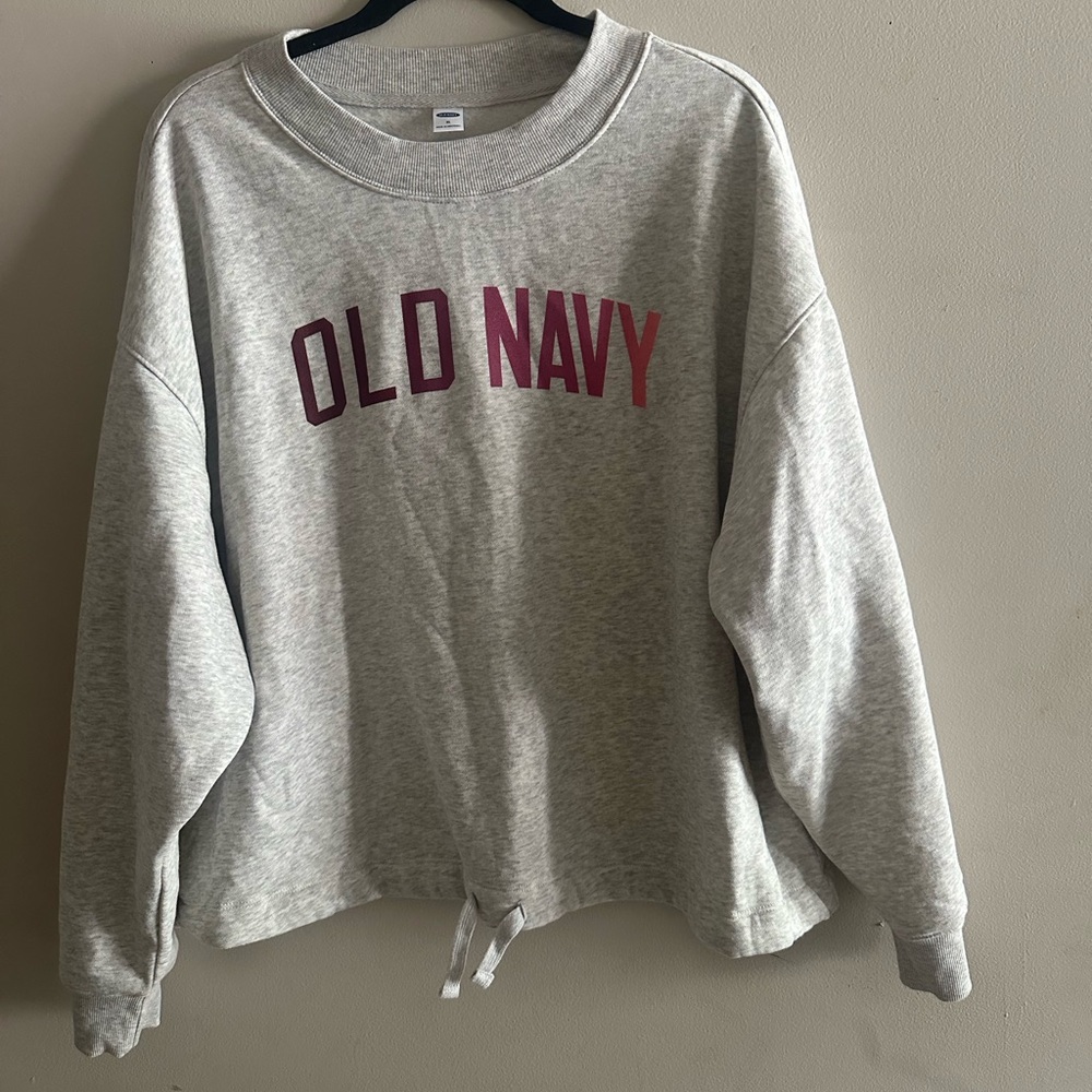 NWT Old Navy Light Gray Crewneck Sweatshirt with Maroon Logo Size XL